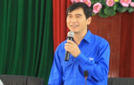 Đồng chí Dương Văn An, Bí thư Trung ương Đoàn phát biểu tại hội nghị